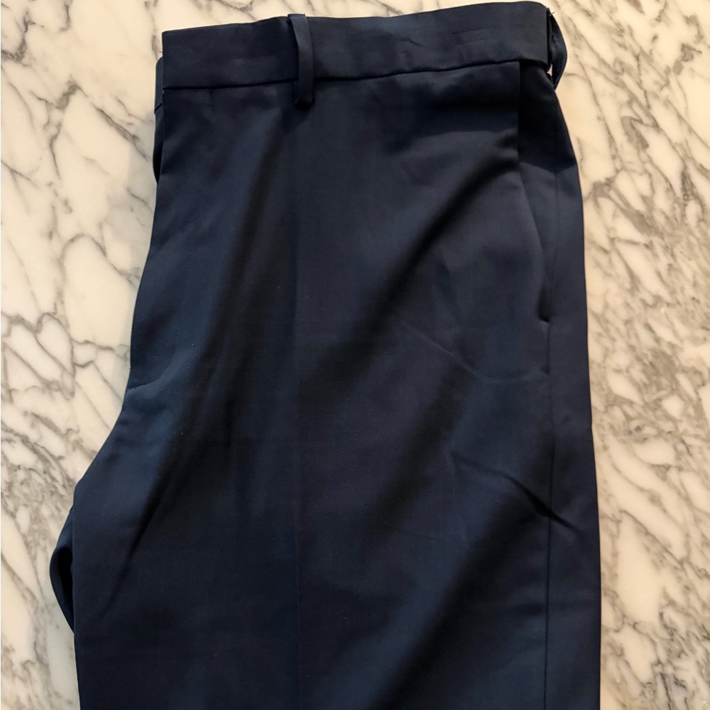 Haggar Classic Fit Navy Blue Trousers